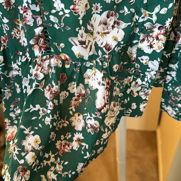 Collective Concepts Peplum Floral Blouse - Picture 6 of 7